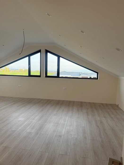 Продава се Къща в с. Радиново, Област Пловдив - 360 кв.м за 566 €/кв.м - Снимка #15