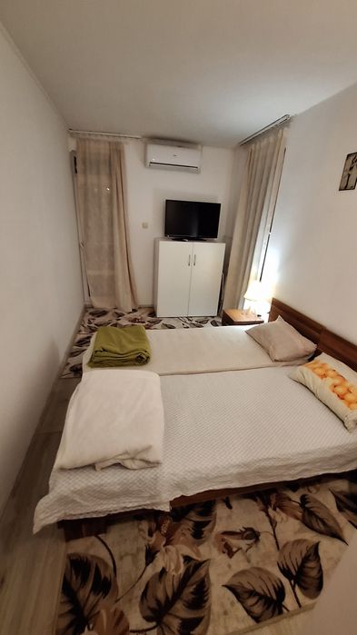 Дава се под наем Тристаен апартамент в Бургас, Братя Миладинови - 84 кв.м за 433.5 € - Снимка #5