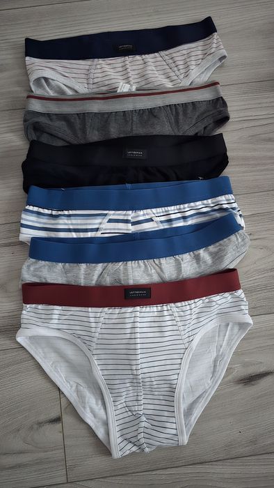 Chiloti barbati marimea S Noi 6buc!