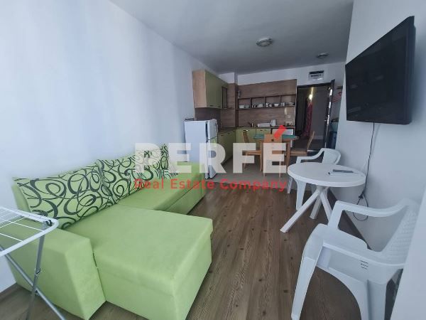 Продава се Двустаен апартамент в Поморие - 52 кв.м за 1212 €/кв.м - Снимка #1