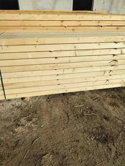 Продавам смърчов дървен материал