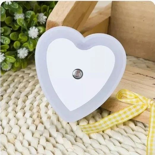 Ночник с датчиком света