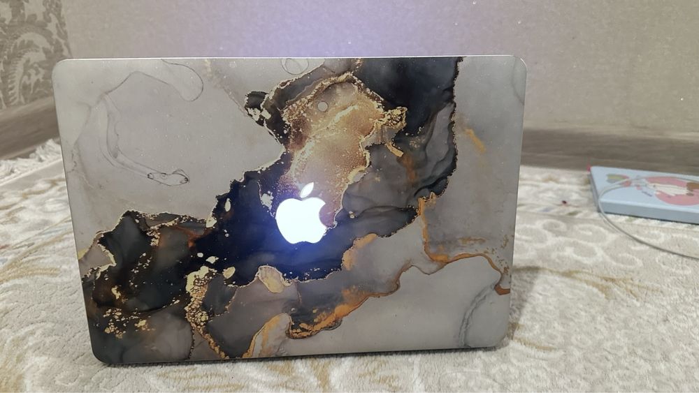 Macbook air 2017. Ноутбук