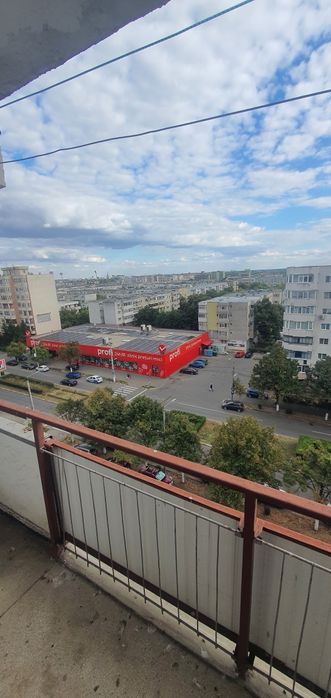 Vand apartament decomandat 2 camere Ploiesti Vest/Marasesti