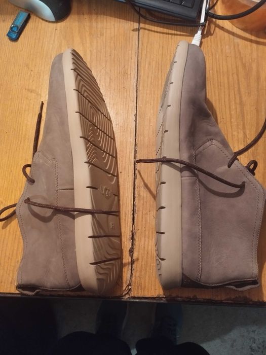 Продавам чисто нови боти UGG No 45