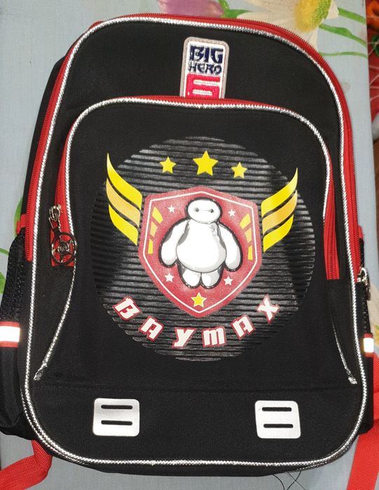 Продается школьный рюкзак