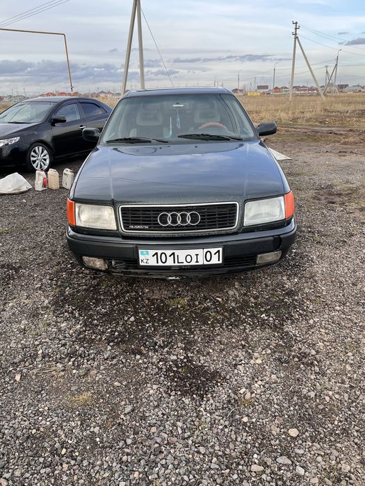 Ауди 100 на разбор, целиком