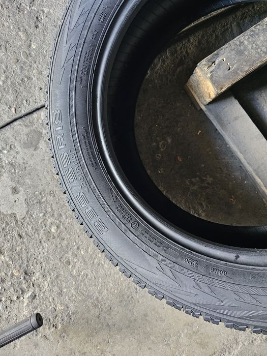 4 anvelope iarna 235 55 18 Nokian 2020