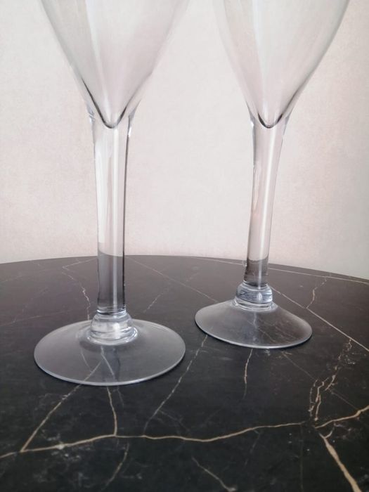 Продам большие шампанки 3,3 л