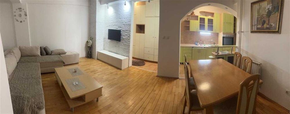 Дава се под наем Тристаен апартамент в Пловдив, Център - 81 кв.м за 316.2 € - Снимка #4