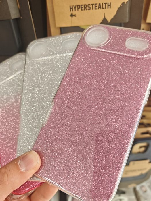 IPhone Air блестящи гърбове