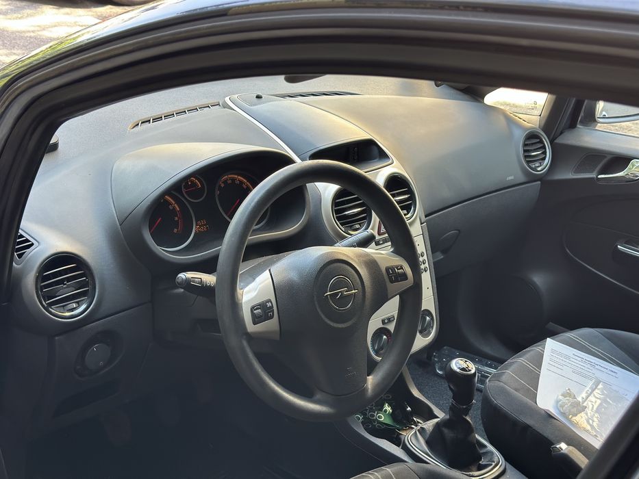 Opel Corsa 1.2 benzina