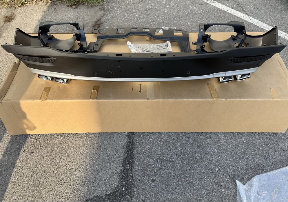 Дифузьор с накрайници АМГ GLE Coupe 167 GLE 53 AMG GLE63 задна броня