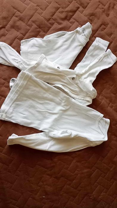 Лот дрехи за момиченце с номерация от 56 до 86