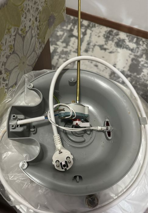 Продается аристон для запчасти