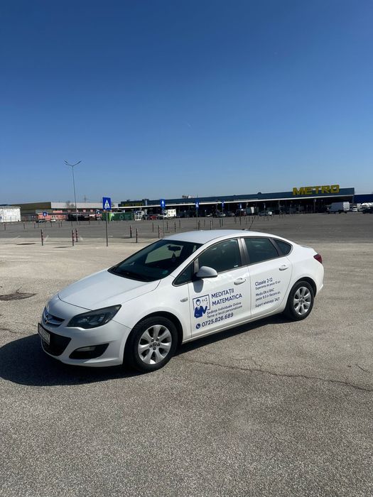 Opel Astra J. 1.6 + GPL