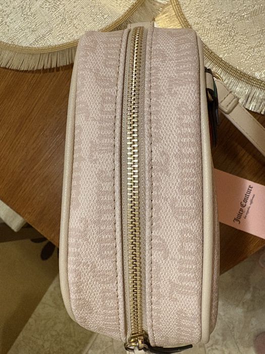 Crossbody чанта Juicy Couture