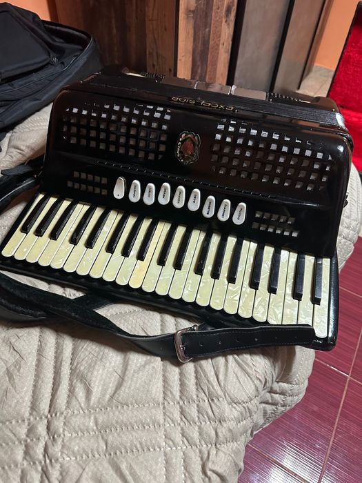 Акордеон 120 баса excel sior