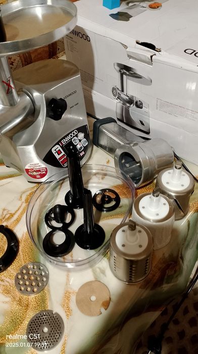 Продам Мясорубку