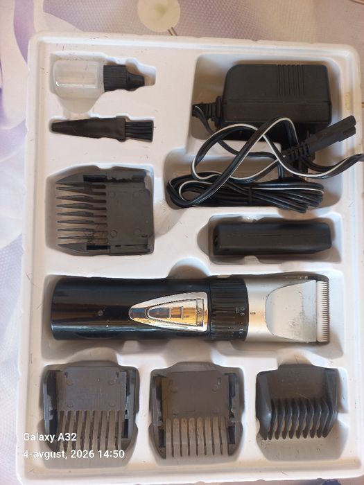 Professional soch/soqol olish mashinkasi Dynamic RFCD-2078