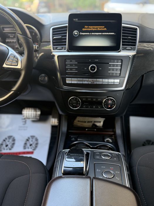 Mercedes Benz GL500
