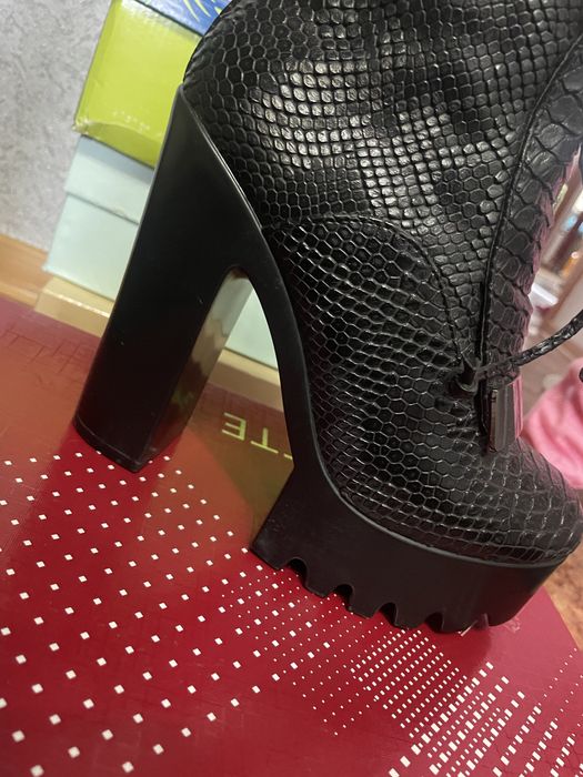 Полусапоги в хорошем состоянии