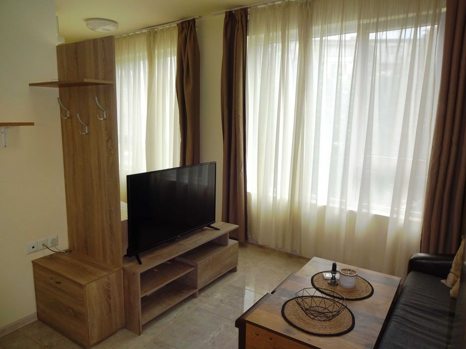 Дава се под наем Едностаен апартамент в Варна, Победа - 26 кв.м за 289.17 € - Снимка #3