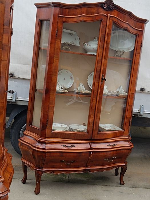 Витрини винтидж масивни