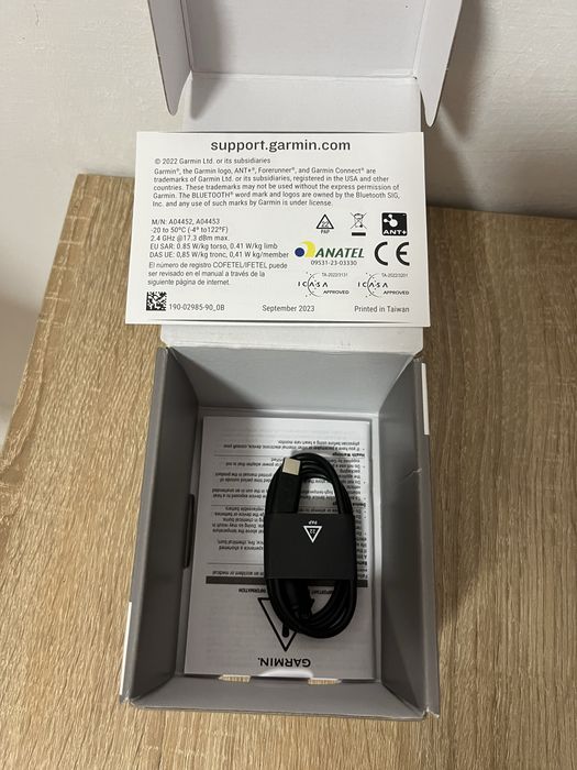 Ceas Garmin AMOLED Forerunner 265, 46 mm NOU