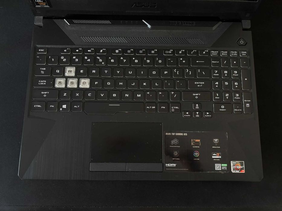 Laptop Asus TUF Gaming A15 - Ryzen 7 4800H - RTX 2060 6GB - 16 GB RAM - SSD 1 TB + Cooler Thermaltake + Mouse Razer