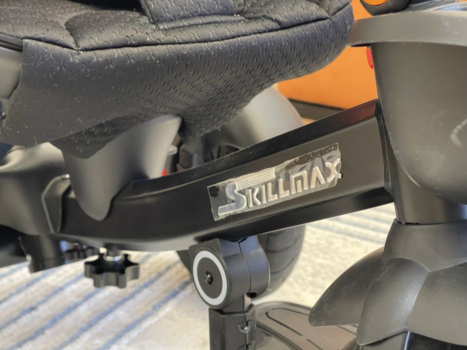 Трёхколёсный велосипед Skillmax 6200Pro