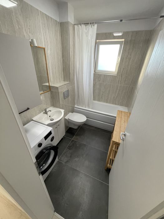 Proprietar inchiriez apartament 2 camere, disponibil imediat