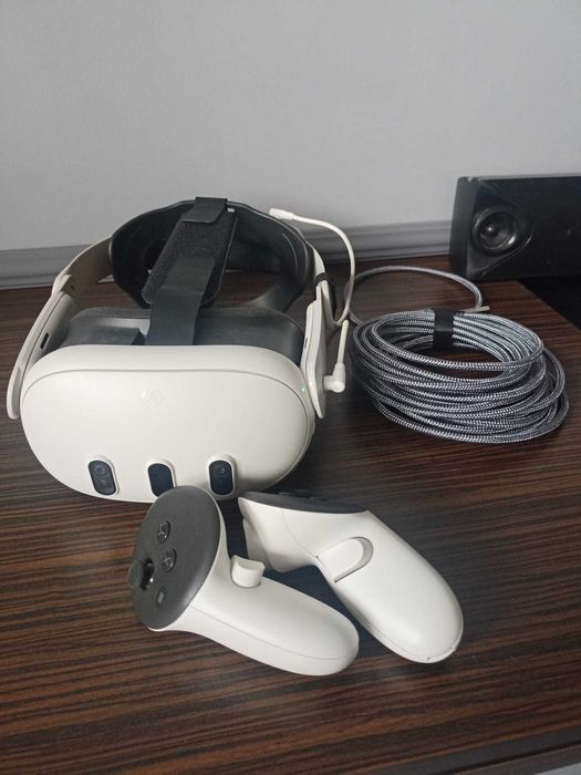 Meta Quest 3 128gb + controllere + Elite Strap (baterie 10000mAh) + cablu VRLink pc