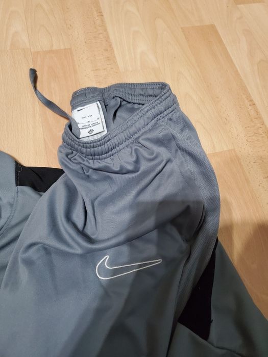 Оригинален екип Nike Dri-Fit S