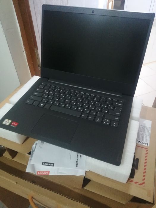 Lenovo SSD /8Gb DDR4. Новый.