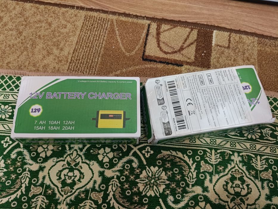 Автокомпрессор для авто (насос)