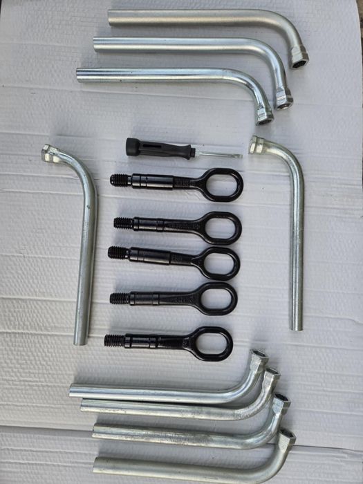 Продавам оригинални инструменти и компресори