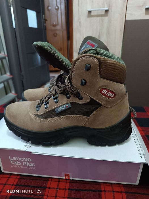 Bocanci Olang marimea 40