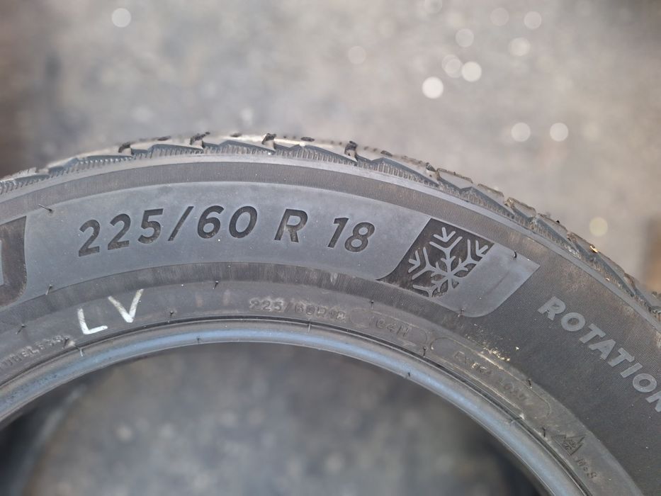 7+mm! 225 60 18 Michelin alpin pilot 5