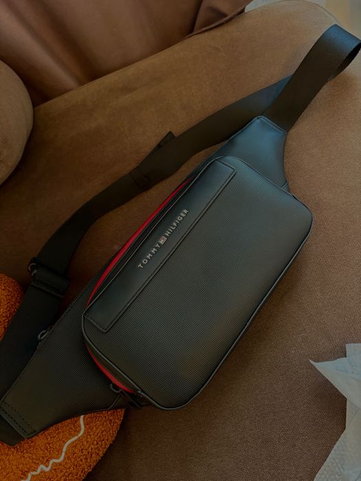 Мъжка чанта през рамо Tommy Hilfiger