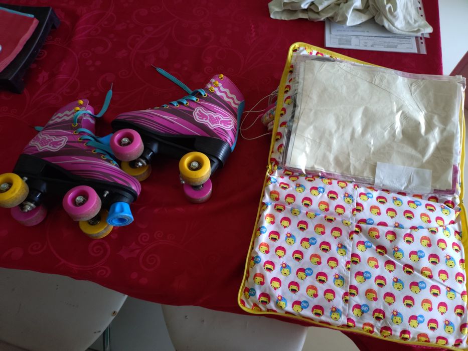 Комплект Soy Luna летни  кънки, аудио слушалки, и възглавница-дневник