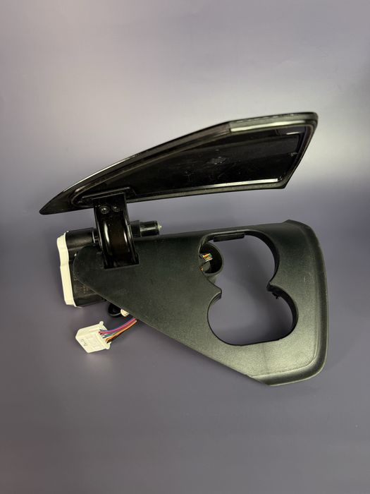 Капачка  на порта Tesla Y/3 EU