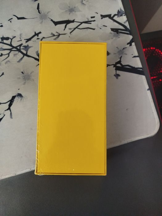 Продаю новый Poco c65