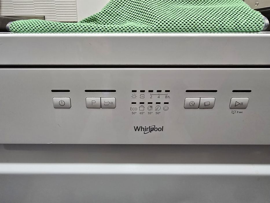 Съдомиялна Whirlpool
