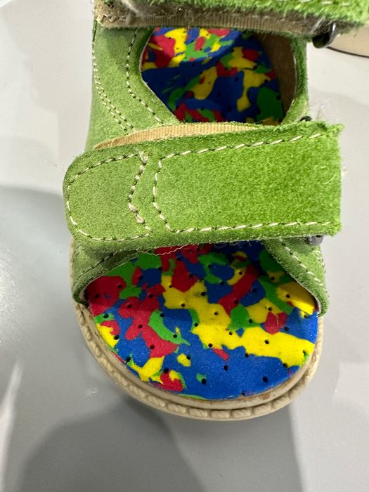 Ортопедични детски обувки