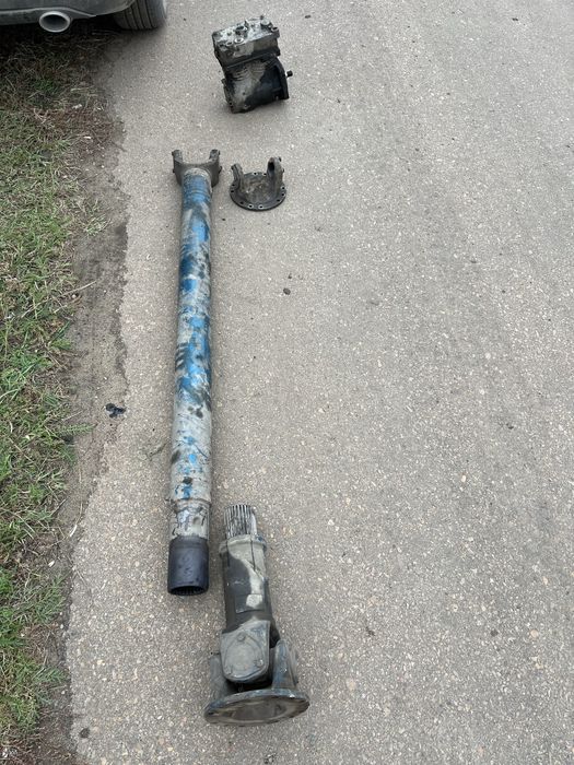 Продам кардан и компрессор Вольво