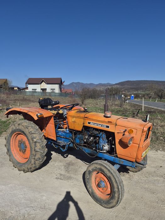 Tractor Fiat 445
