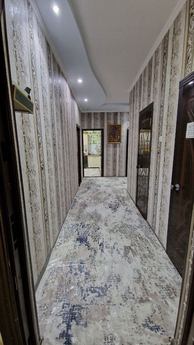 12-77-xx 3-xonali uy sotiladi