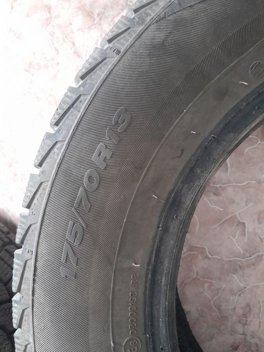 Продам шины зимние