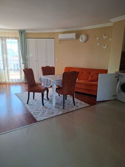 Дава се под наем Двустаен апартамент в Несебър - 65 кв.м за 498.27 € - Снимка #1